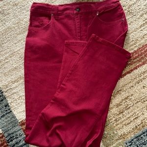 Burgundy/ Red Gloria Vanderbilt Jeans !!